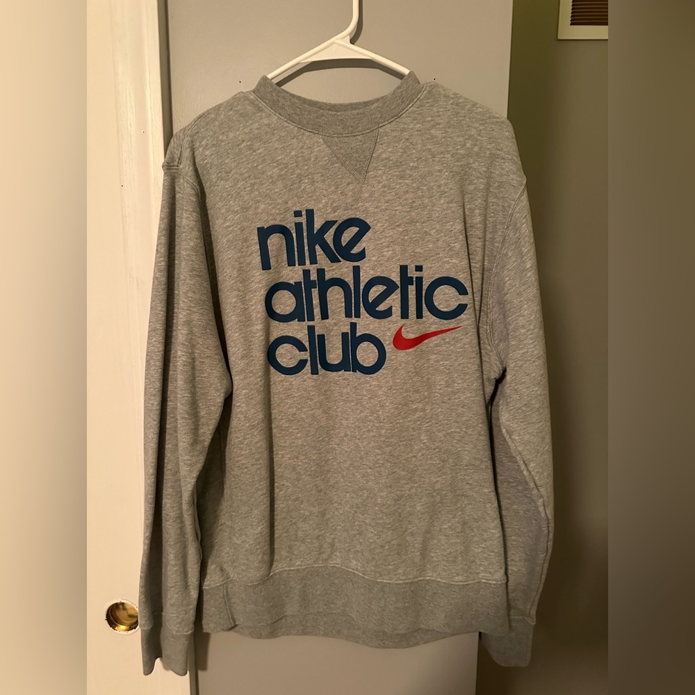 Nike crewneck sweatshirt